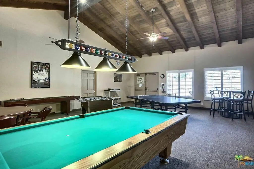 Palm Springs Unique Central Condo Palm Springs